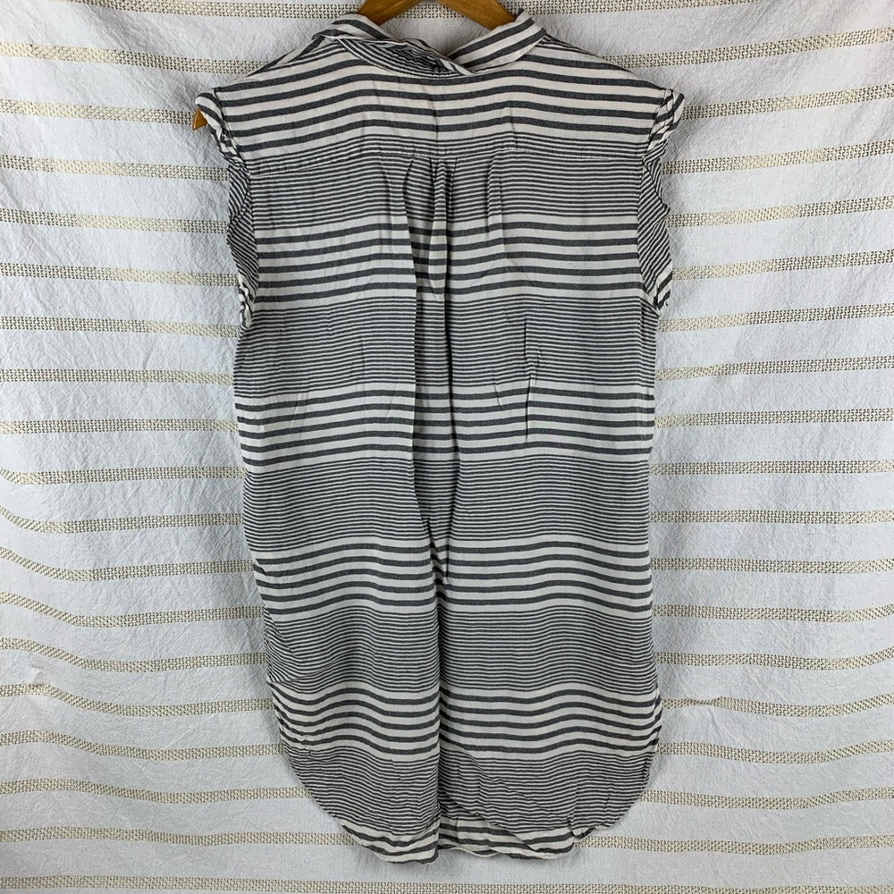 Striped Button Up - Picture 5 of 9